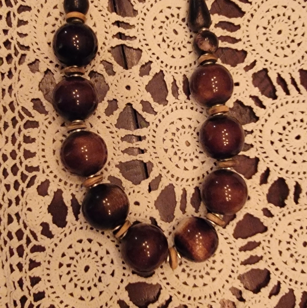 Akuma large bead prayer necklace